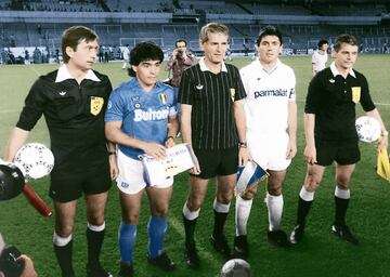 El 16 de septiembre de 1987 el Real Madrid recibe al Nápoles de Maradona en dieciseisavos de final a puerta cerrada al estar sancionado por los incidentes sucedidos en la semifinal de la temporada anterior contra el bayer de Múnich.