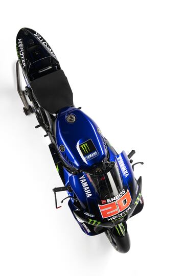 La escudería japonesa ha presentado la Yamaha YZR-M1 para la temporada 2021 con el piloto español Maverick Viñales y el francés Fabio Quartararo. Por primera vez desde el año 2013 no ha estadoel piloto italiano Valentino Rossi.