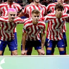 Simeone prueba con Barrios y João titulares ante el Barça