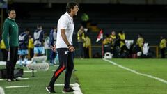 Costas: "Santa Fe debe estar bien físicamente y con la pelota"