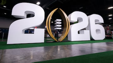 A 16-team College Football Playoffs? Big Ten, SEC split on proposals