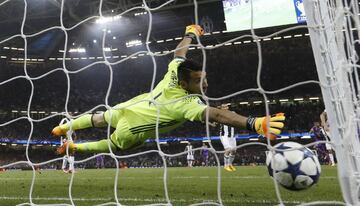 1-2. Casemiro marcó el segundo gol. Buffon.