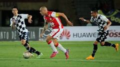 A Santa Fe le rinde en la Libertadores con Ómar Pérez