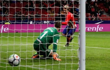 4-0. Griezmann celebró el cuarto gol.