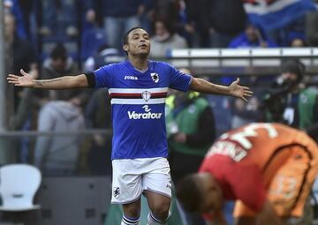Luis Muriel se convirtió en el verano de 2017 en el fichaje más caro de la historia del Sevilla. El delantero colombiano dejó la Sampdoria por 21,5 millones de euros. El buen momento de Ben Yedder y André Silva le ha relegado al banquilla. Esta temporada solo ha sumado 32 minutos en los tres partidos de Liga que ha jugado. En ese período consiguió una asistencia ante el Eibar.