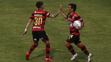 Rangers goleó al colista y encendió la lucha en la B