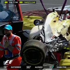 Brutal accidente de Magnussen que provocó la bandera roja