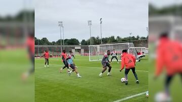Su magia emociona a la hinchada.