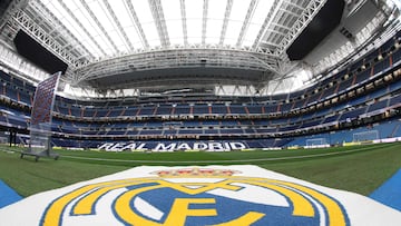 The Santiago Bernabéu stadium boasts some insane technology, with their pitch protection system one of the highlights.