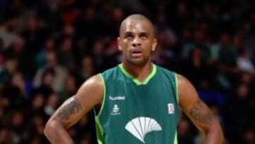 <b>NUEVO LÍDER. </b>Juan Dixon ya ejerce de jefe en el campo.