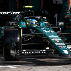 Aston Martin resetea en Singapur