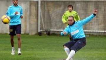 <b>FÚTBOL </b>José Juan Luque, durante un entrenamiento con el Málaga.