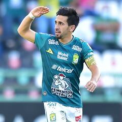 Fernando Navarro es refuerzo de Pachuca para el CL22