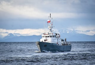 Incesante búsqueda de lancha hundida en Punta Arenas: tripulantes son cuatro paraguayos