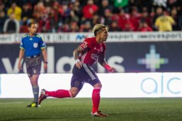 Los Xolos vencieron 3-2 a los esmeraldas, sin embargo, al final quedaron fuera tras el 3-0 de la ida. Así se vivió el partido en el Caliente.