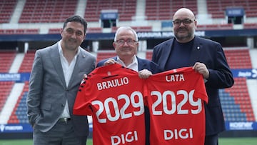 De izquierda a derecha, Braulio Vázquez, Luis Sabalza y Cata.