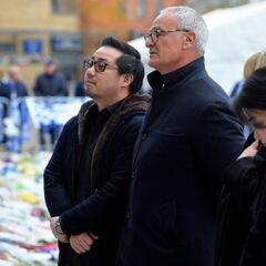 Ranieri regresa a Leicester para rendir homenaje a su presidente