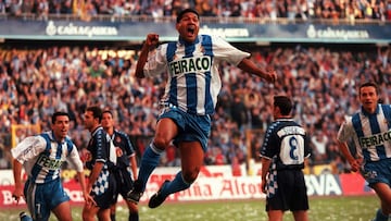 Donato, celebrado el 1-0 ante el Espanyol el día del título de Liga del Deportivo.