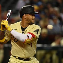 Why did MLB teams wear yellow ribbons on their jerseys on September 2?