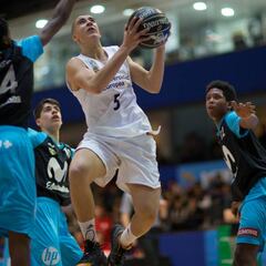 El Madrid comienza con una exhibición la defensa del título