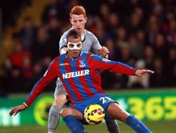 Crystal Palace-Newcastle. Marouane Chamakh del Crystal con Jack Colback del Newcastle.