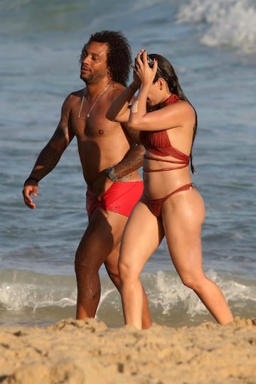 Marcelo relaxes with his family at the beach in Rio de Janeiro.