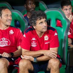 Idiakez: “Me preocuparía si el equipo no fuese valiente, los goles llegarán”