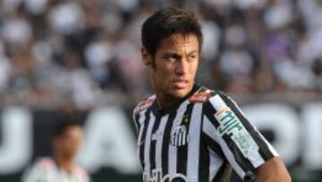 EN LA FINAL DEL PAULISTA. Neymar podr&iacute;a jugar el pr&oacute;ximo domingo su &uacute;ltimo partido con el Santos.