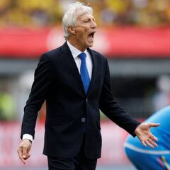 Los 50 datos de Pékerman en sus seis años con la Selección