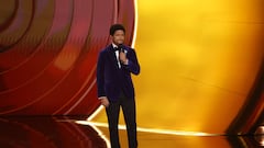 Quién es Trevor Noah, el presentador de los Grammys 2026 que bromeó con Trump y Epstein: el Presidente amenaza con demandarle