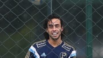 Jorge Valdivia se sigue recuperando y aún no tiene fecha de retorno en Palmeiras.