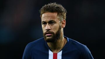 Barça: Setién welcomes Neymar interest, prioritises "happy" Messi