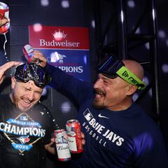 Alejandro Kirk: “No hay otro clubhouse como el nuestro”