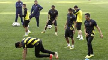 El Barça, en el entrenamiento en el Calderón.