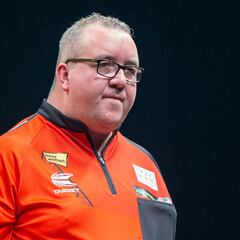 Sonrisas y lágrimas en el Mundial de Dardos: Littler arrasa y Bunting se despide