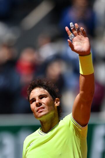 Rafa Nadal jugará su 12º final de Roland Garros tras ganar en la semifinal a Roger Federer 6-3, 6-4, 6-2.