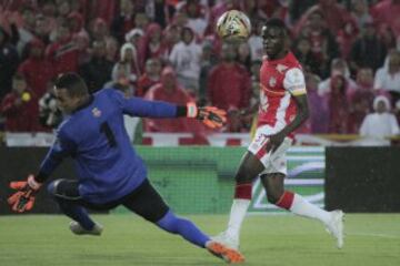 Santa Fe deja escapar puntos importantes en El Campín