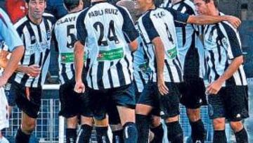 <b>SIN FRENO. </b>Nadie contaba con ellos para luchar por el ascenso a Primera y ahora negociarán las primas como equipo 'candidato'.