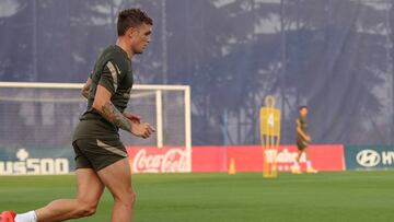 Trippier entrenando con el Atlético