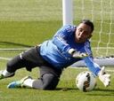 Costa Rica convoca a Keylor Navas para su gira asiática