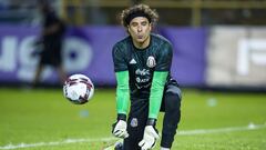 Ochoa y Lozano, los únicos que fueron titulares toda Fecha FIFA