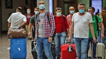 Tras el aumento de casos de coronavirus en Estados Unidos, la Unión Europea ha decidido eliminar al país de la lista de destinos seguros. Aquí los detalles.