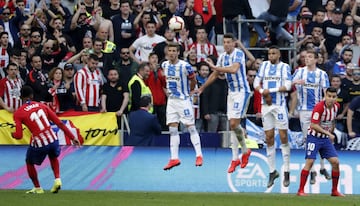 Lunin sacó una mano espectacular a Lemar y evitó el 2-0 a favor del Atlético de Madrid.