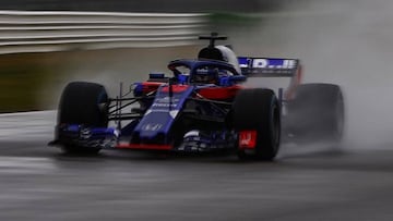 Pierre Gasly conduciendo el nuevo STR13 de Toro Rosso en Misano.