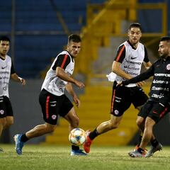 Las tres opciones que baraja Rueda para reemplazar a Alexis