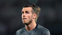 Gareth Bale dismisses injuries and is 'raring to go' for Wales