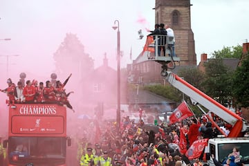 La ciudad de Liverpool volcada con el conjunto Red tras conseguir el vigsimo titulo de liga de su historia.