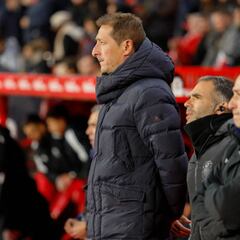 Luis Miguel Ramis aplaza su renovación