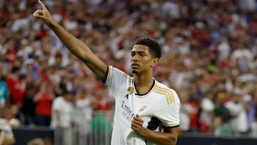 HOUSTON, TEXAS - JULY 26: Jude Bellingham #5 of Real Madrid reacts after scoring a goal in the first half against the Manchester United during the 2023 Soccer Champions Tour match at NRG Stadium on July 26, 2023 in Houston, Texas. Tim Warner/Getty Images/AFP (Photo by Tim Warner / GETTY IMAGES NORTH AMERICA / Getty Images via AFP)