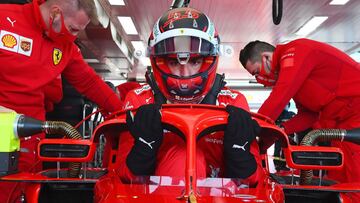 Todos miran al Ferrari de Sainz